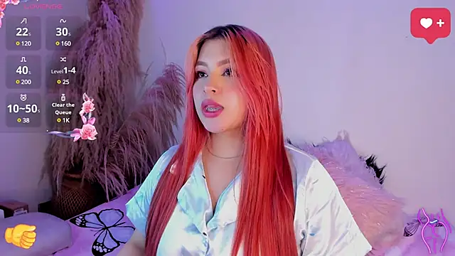 Snapshot of SophieRossi chatting on January 14, 2025, 9:20 pm SophieRossi online show from January 14, 2025, 9:20 pm