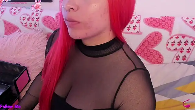 Snapshot of SophieRossi chatting on September 18, 2025, 3:52 am SophieRossi online show from September 18, 2025, 3:52 am