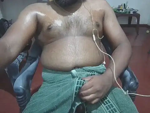 Snapshot of rmshm chatting on December 5, 2025, 5:42 pm rmshm online show from December 5, 2025, 5:42 pm