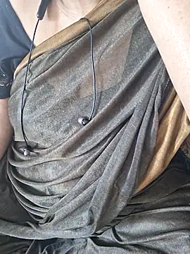 Snapshot of Telugu_manjula chatting on October 25, 2025, 5:04 am Telugu manjula online show from October 25, 2025, 5:04 am