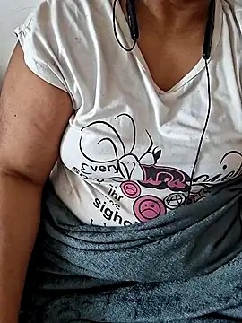 Snapshot of Telugu_manjula chatting on October 27, 2025, 7:56 am Telugu manjula online show from October 27, 2025, 7:56 am