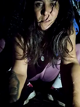 Yuky ta online show from February 26, 2025, 4:56 pm