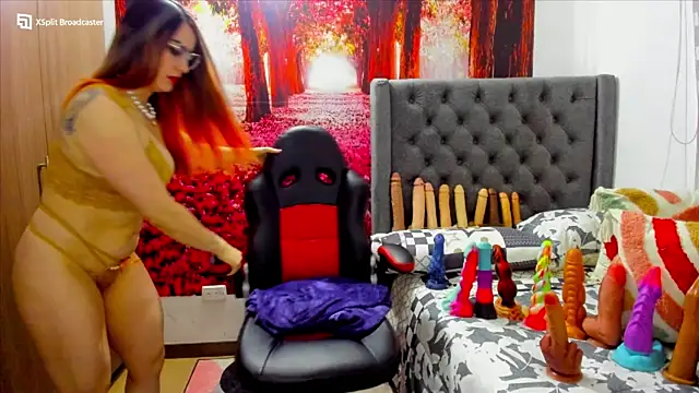 Snapshot of sofia23dirty chatting on January 18, 2025, 2:02 pm sofia23dirty online show from January 18, 2025, 2:02 pm