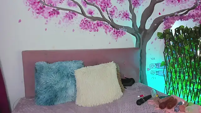 magali 19 online show from January 12, 2025, 12:39 am