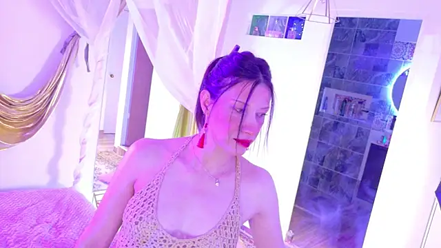 magali 19 online show from October 25, 2025, 9:42 pm