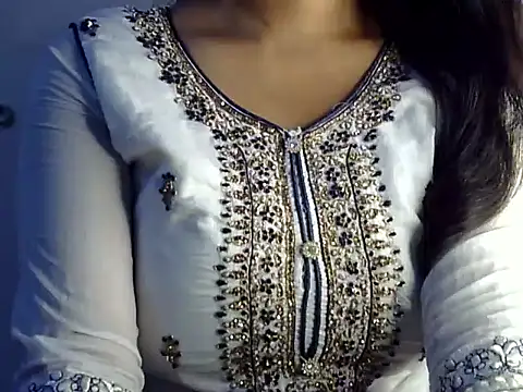 Snapshot of SiaraSiyA chatting on November 2, 2025, 6:21 pm SiaraSiyA online show from November 2, 2025, 6:21 pm