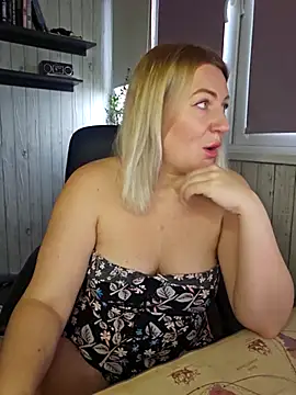 Marushka online show from November 28, 2025, 8:39 am