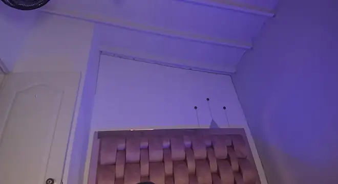 Snapshot of swt-booty chatting on February 21, 2025, 9:22 pm swt-booty online show from February 21, 2025, 9:22 pm