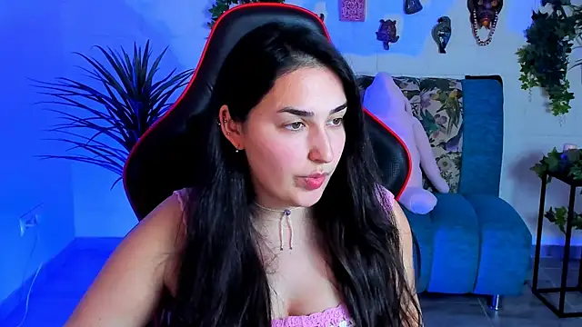 CeceliaJohnson online show from March 20, 2025, 2:21 pm