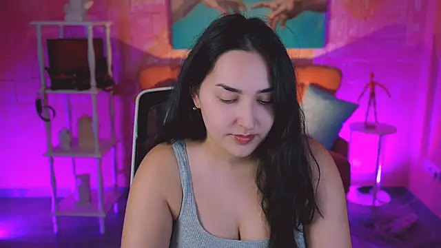 CeceliaJohnson online show from November 19, 2025, 8:14 am