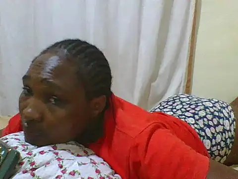 cute lavenda online show from November 6, 2025, 8:26 am