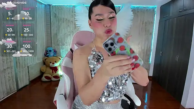 floryn susana online show from December 31, 2024, 6:13 pm