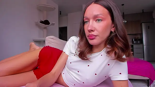 Snapshot of bestfootfetish chatting on May 7, 2026, 8:42 am bestfootfetish online show from May 7, 2026, 8:42 am