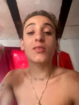 andreahhill online show from October 31, 2025, 9:05 pm