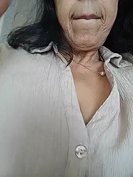 Susannemilf online show from January 15, 2026, 4:50 am