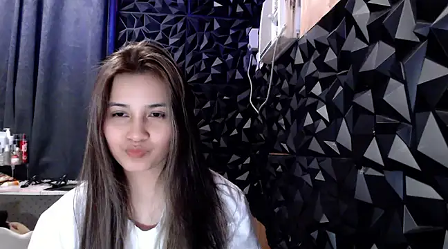 Snapshot of _Bellatrixy_ chatting on February 4, 2025, 8:06 pm Bellatrixy online show from February 4, 2025, 8:06 pm