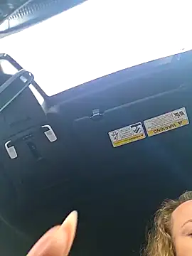 julimonroe online show from April 7, 2026, 3:56 pm