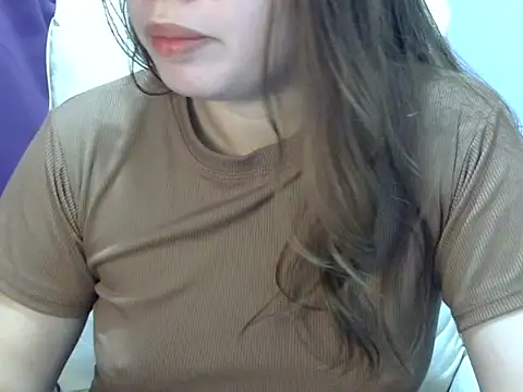    zurIII09  online show from January 11, 2026, 1:10 am