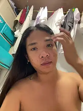 Snapshot of Valentinasbody chatting on December 6, 2024, 1:22 pm Valentinasbody online show from December 6, 2024, 1:22 pm