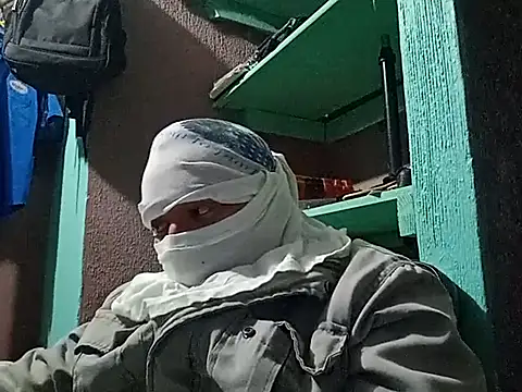 Snapshot of Noctucrasy247 chatting on February 12, 2025, 1:41 am Noctucrasy247 online show from February 12, 2025, 1:41 am