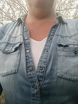 Saysomething3 online show from December 2, 2025, 9:47 am