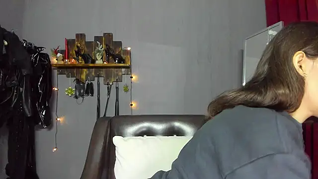 Mistress Pamela online show from December 27, 2024, 3:53 am