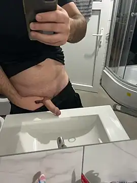 Vld121 online show from February 16, 2025, 8:22 pm