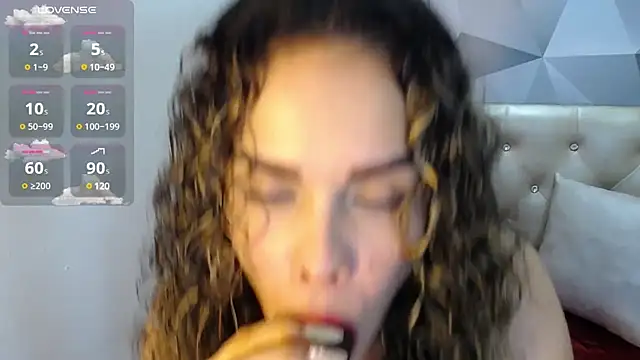 Snapshot of greatASS_Latina chatting on January 27, 2025, 2:53 am greatASS Latina online show from January 27, 2025, 2:53 am