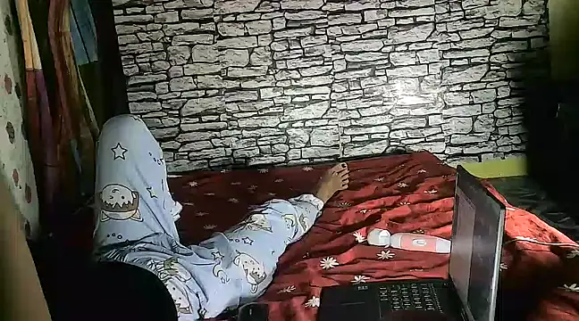 Snapshot of yummyliciousMOM chatting on March 10, 2025, 10:37 am yummyliciousMOM online show from March 10, 2025, 10:37 am