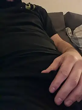 Snapshot of Gent31 chatting on October 15, 2025, 9:37 pm Gent31 online show from October 15, 2025, 9:37 pm