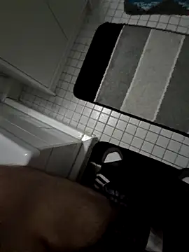 Reneamk online show from April 5, 2026, 8:06 pm