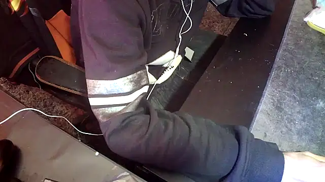 zorrito86 online show from February 17, 2025, 12:27 pm