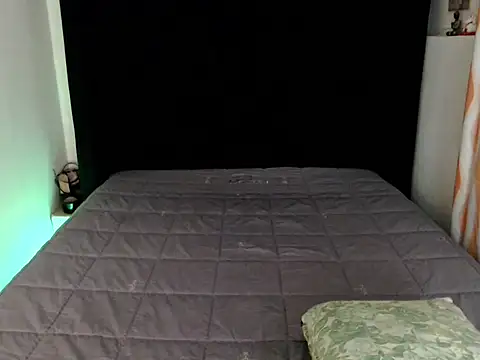 Snapshot of Angelic_Fuckerxxx chatting on October 11, 2025, 5:28 am Angelic Fuckerxxx online show from October 11, 2025, 5:28 am