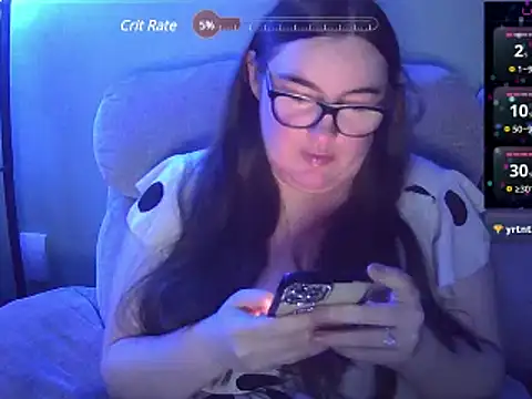 Rebecca Summer online show from December 3, 2024, 6:04 am