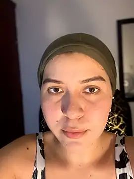 MatchedEyebrow online show from April 8, 2026, 10:21 pm