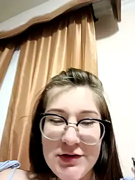 HunnyyLove online show from December 17, 2024, 10:43 pm