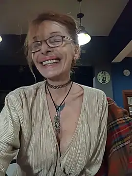 Snapshot of FrozenWaffle chatting on May 25, 2026, 5:52 pm FrozenWaffle online show from May 25, 2026, 5:52 pm