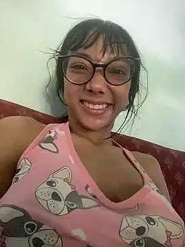 Snapshot of Karmakuro chatting on September 23, 2025, 3:15 pm Karmakuro online show from September 23, 2025, 3:15 pm