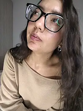 Snapshot of amycute_ chatting on June 12, 2026, 9:46 pm amycute online show from June 12, 2026, 9:46 pm