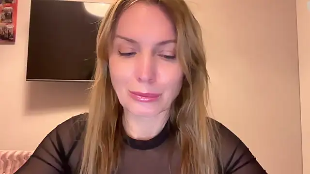 RachellAmazing online show from February 14, 2025, 4:20 pm