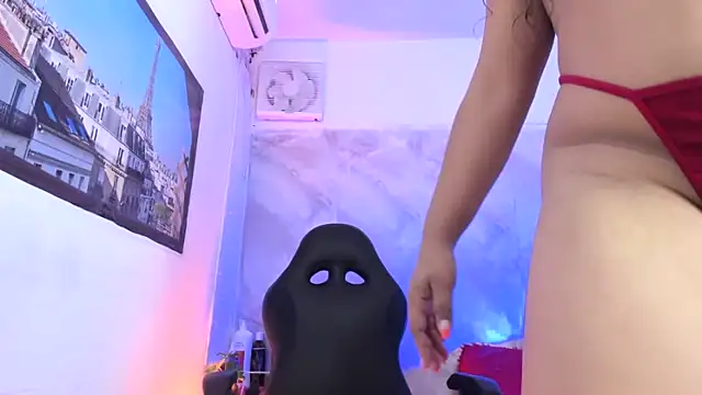 Lunastar02 online show from March 5, 2026, 1:29 pm