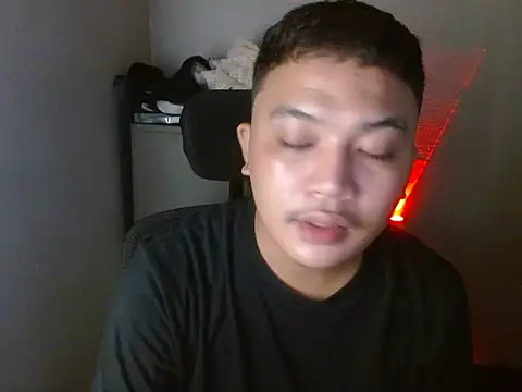 xsweetasian69x online show from April 18, 2026, 3:16 pm