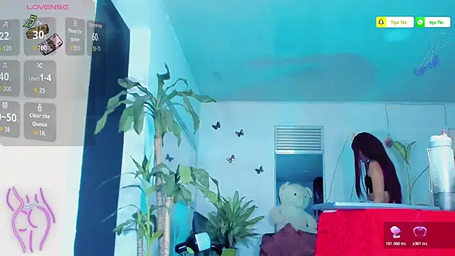 sophiaxxdoll online show from July 26, 2026, 3:36 am