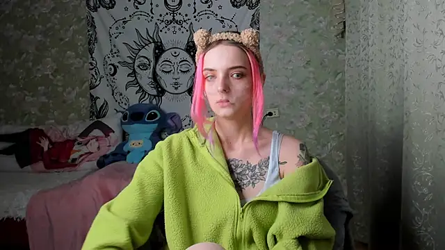 Cutie Adelia online show from March 6, 2025, 12:30 pm