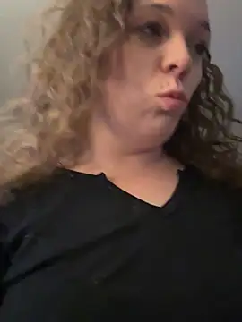 AuroraSummers online show from February 20, 2025, 12:41 am