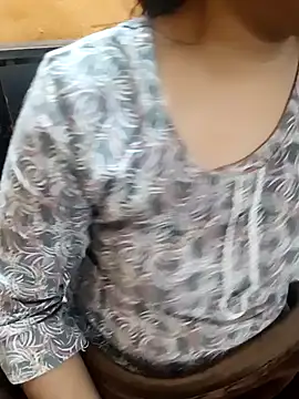 Snapshot of Diya_143 chatting on November 29, 2025, 8:50 am Diya 143 online show from November 29, 2025, 8:50 am