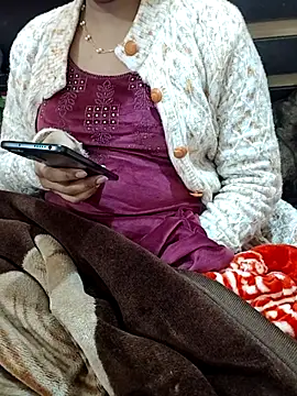 Snapshot of Diya_143 chatting on January 19, 2026, 6:28 am Diya 143 online show from January 19, 2026, 6:28 am