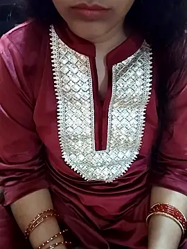 Snapshot of Diya_143 chatting on February 8, 2026, 3:59 pm Diya 143 online show from February 8, 2026, 3:59 pm