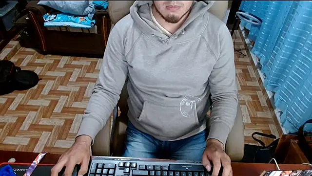 HefestoCam online show from December 11, 2024, 5:43 am