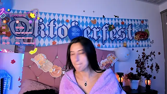 brenda moris01 online show from September 29, 2025, 9:30 pm